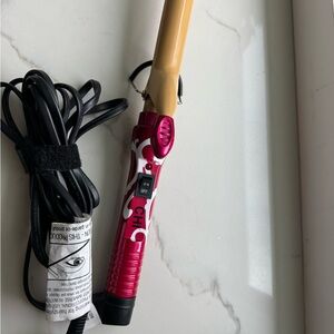 CHI Fuchsia Couture Curling Iron